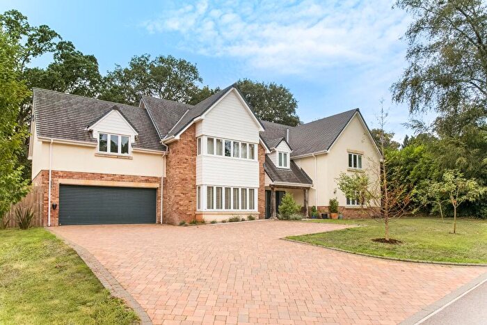 5 Bedroom Detached House For Sale In West Hill Road, West Hill, EX11