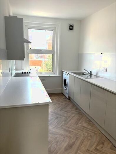 1 Bedroom Flat To Rent In New North Road, Exmouth, EX8