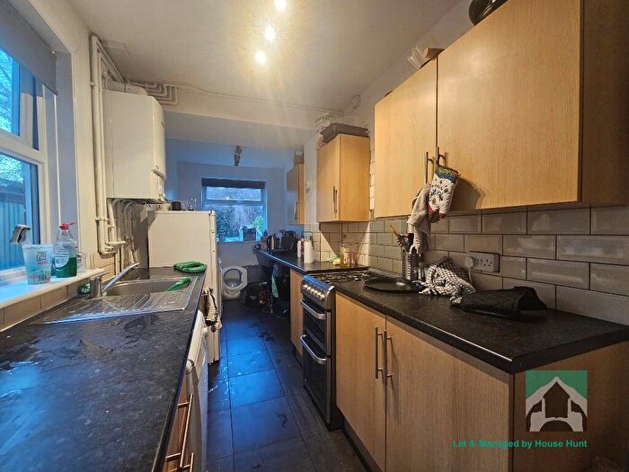 4 Bedroom Terraced House To Rent In Teignmouth Road, Birmingham, B29