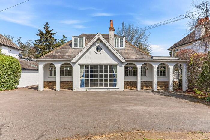 4 Bedroom Detached House For Sale In Leeds Road, Bramhope, Leeds, LS16
