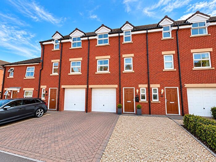 3 Bedroom Property To Rent In New Charlton Way, Cribbs Causeway, BS10