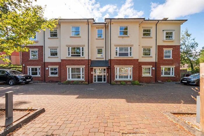 2 Bedroom Apartment To Rent In Westcote Road, Reading, RG30