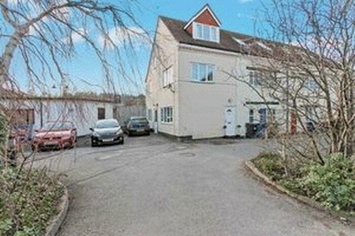 2 Bedroom End Of Terrace House To Rent In Bridge Street, Godalming, GU7
