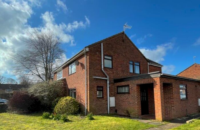 3 Bedroom Terraced House To Rent In Old Forge Way, Sawston, Cambridge, CB22