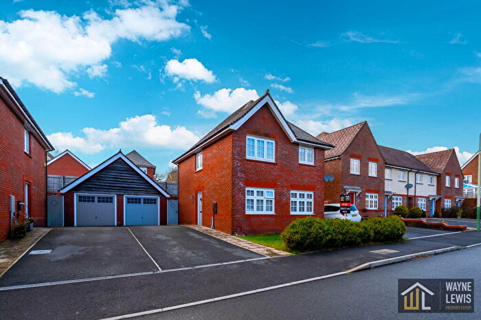 3 Bedroom Detached House For Sale In Kingfisher Way, Penallta, Hengoed, CF82