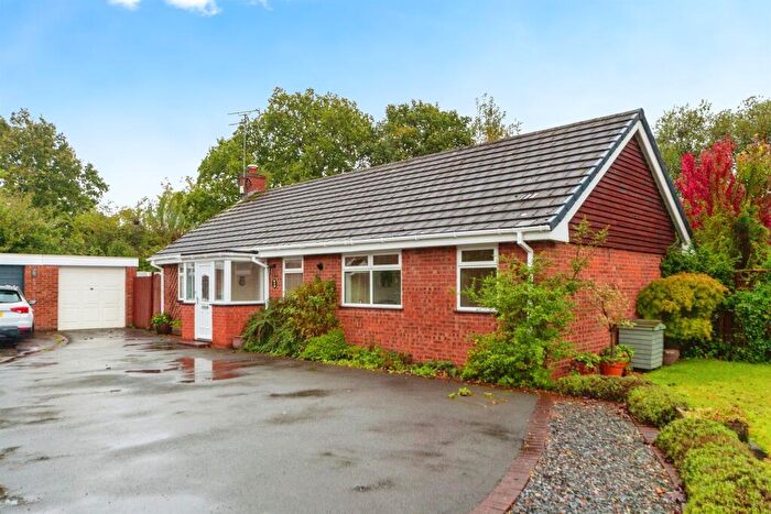 3 Bedroom Detached Bungalow For Sale In Bridgend, Mickle Trafford, Chester, CH2