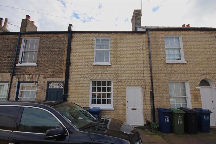 1 Bedroom House To Rent In Grafton Street, Cambridge, CB1