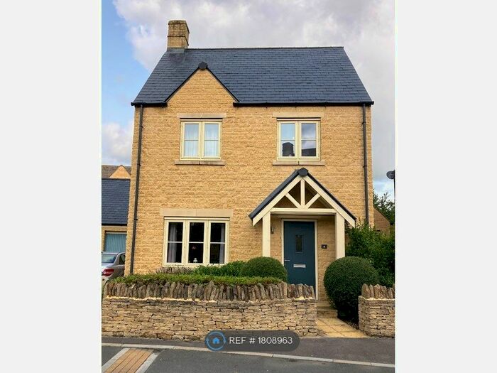 4 Bedroom Detached House To Rent In The Furrows, Bourton-On-The-Water, Cheltenham, GL54