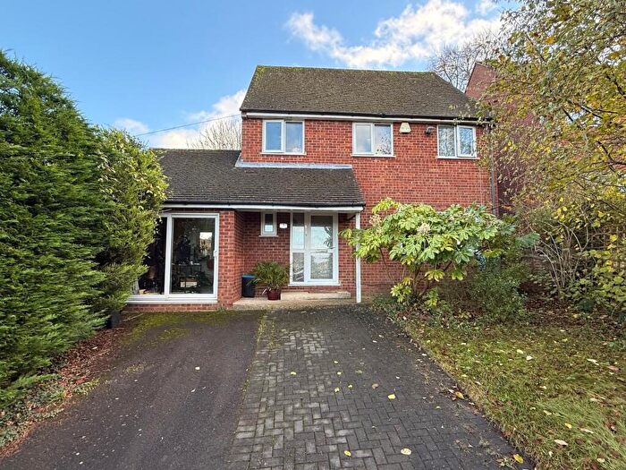 4 Bedroom Detached House For Sale In Sabina Close, High Wycombe, HP12