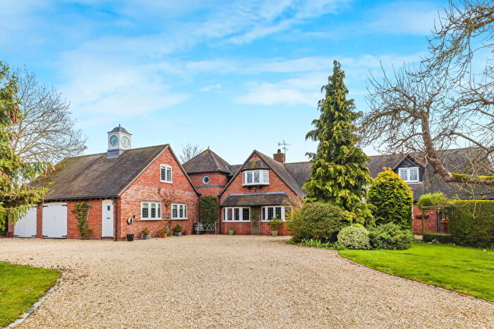 6 Bedroom Detached House For Sale In Alderminster, Stratford-upon-Avon, CV37