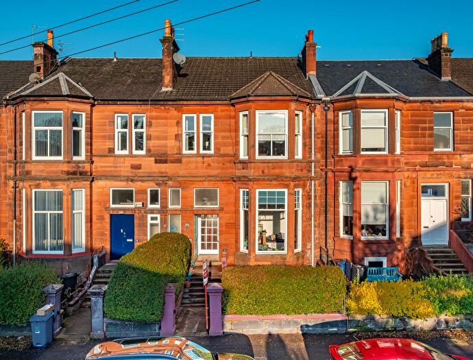 3 Bedroom Flat For Sale In Onslow Drive, Dennistoun, Glasgow, G31