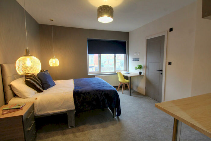 7 Bedroom Terraced House To Rent In Evesham Road, Leicester, LE3