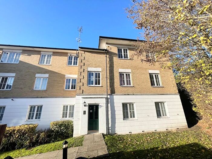 2 Bedroom Flat For Sale In The Yard, Braintree, CM7