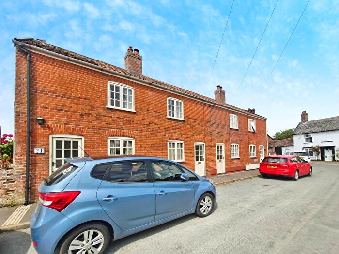 2 Bedroom Terraced House For Sale In - Bond Street, Hingham, Norwich, Norfolk, NR9