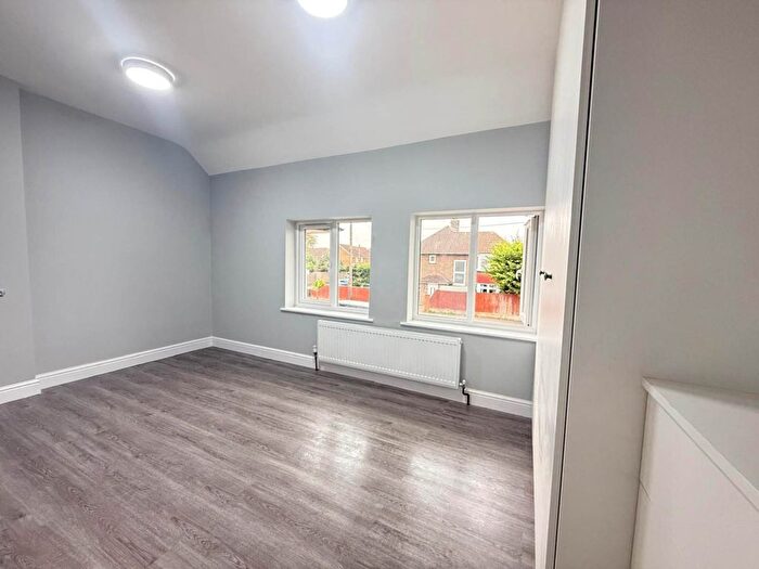 3 Bedroom Terraced House To Rent In Station Crescent, Ashford, TW15