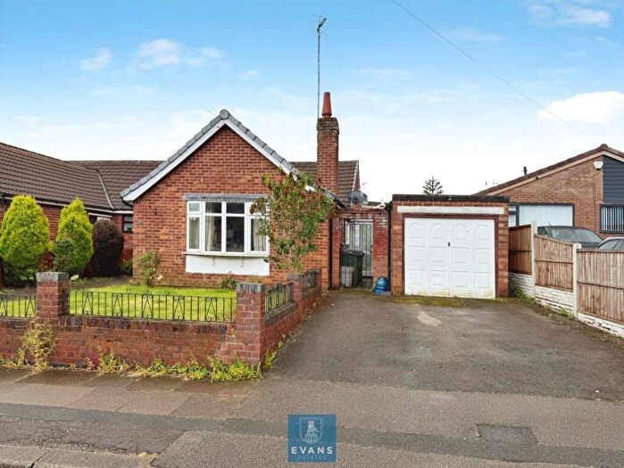2 Bedroom Semi-Detached Bungalow For Sale In Nunts Lane, Holbrooks, Coventry, CV6