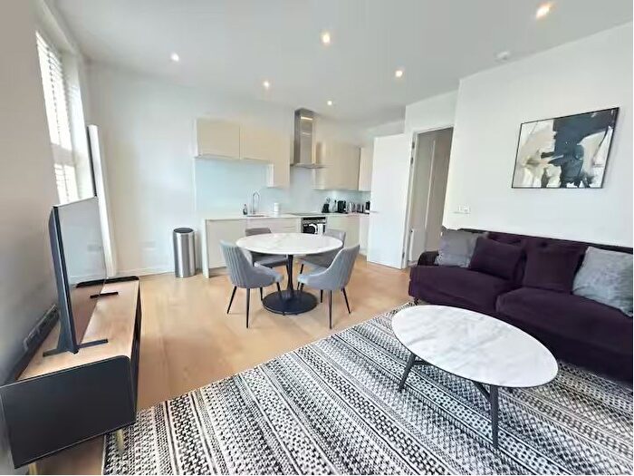 1 Bedroom Flat To Rent In Regents Park Road, Primrose Hill, NW1