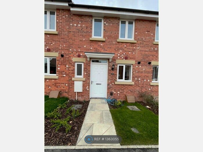2 Bedroom Terraced House To Rent In Swallow Drive, Raunds, Wellingborough, NN9