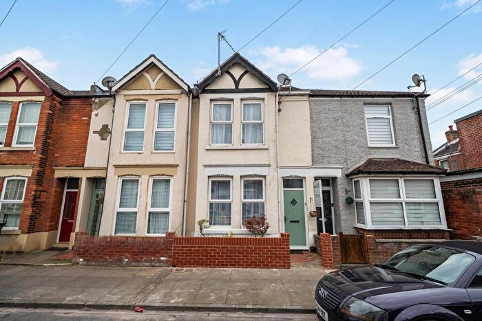2 Bedroom Terraced House For Sale In Glasgow Road, Southsea, PO4