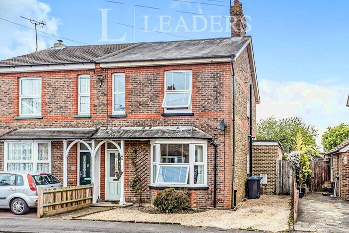 3 Bedroom Semi-Detached House To Rent In Gower Road, Haywards Heath, RH16