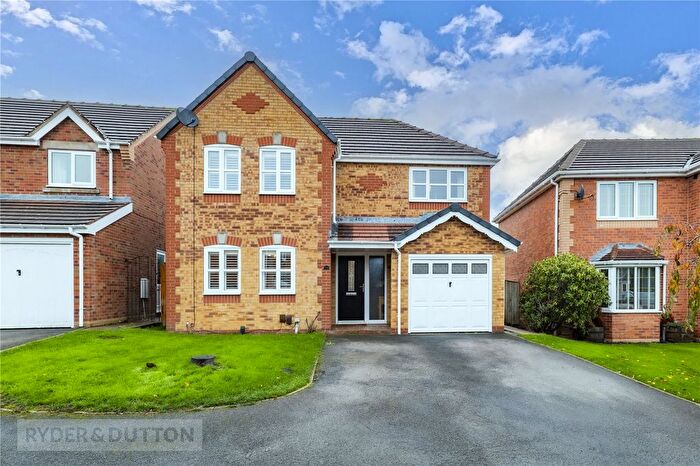 4 Bedroom Detached House For Sale In St. Thomas Gardens, Bradley, Huddersfield, West Yorkshire, HD2