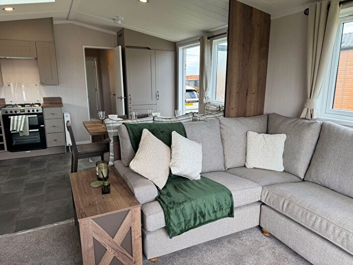 2 Bedroom Park Home For Sale In West Lane, Dalton On Tees, Darlington, DL2