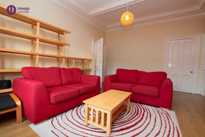 3 Bedroom Flat To Rent In Caledonian Place, Dalry, Edinburgh, EH11