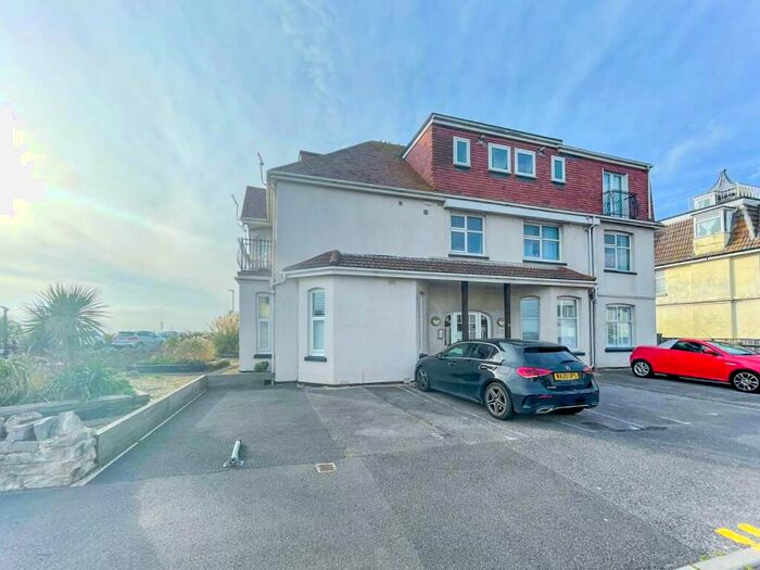 2 Bedroom Apartment To Rent In Southern Road, Southbourne, Bournemouth, BH6