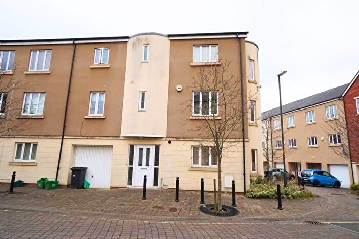 5 Bedroom End Of Terrace House To Rent In Jekyll Close, Stoke Park, Bristol, BS16