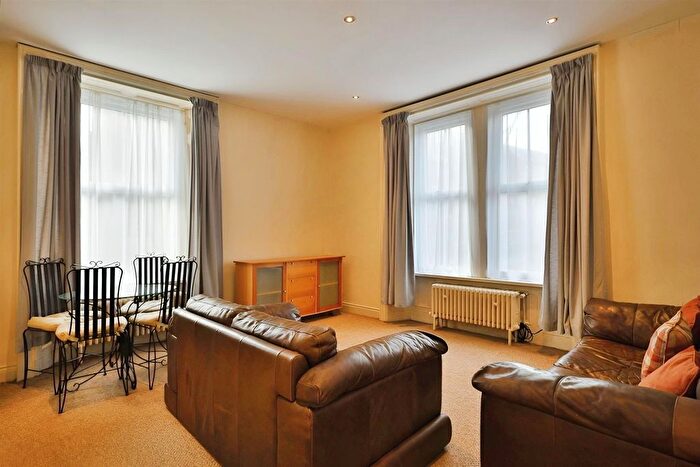 2 Bedroom Flat To Rent In The Vicarage, Byker, Newcastle Upon Tyne, NE6