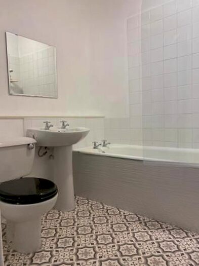 1 Bedroom Flat To Rent In Blackwood Crescent, Newington, Edinburgh, EH9