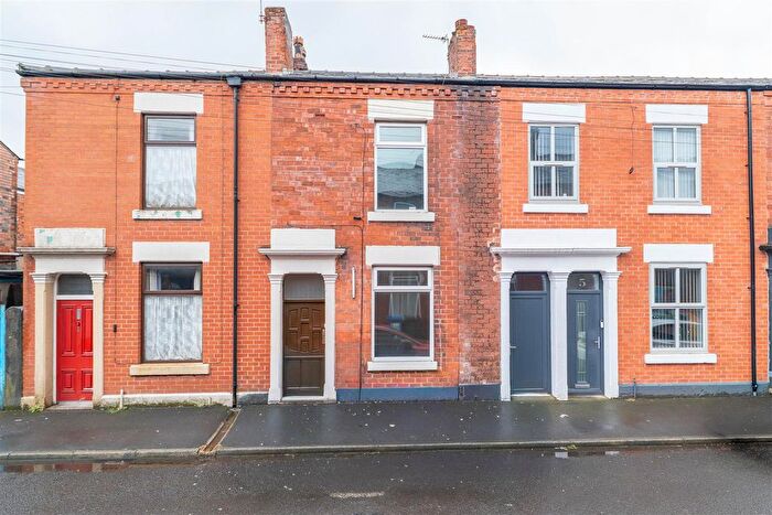 2 Bedroom Property To Rent In Bannister Street, Chorley, PR7