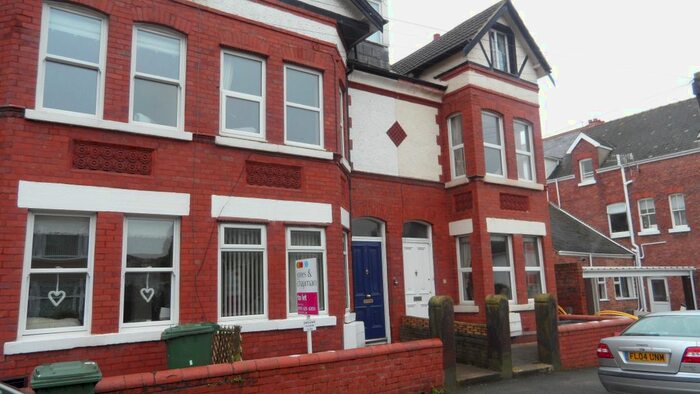 1 Bedroom Flat To Rent In Church Road, West Kirby, Wirral CH48