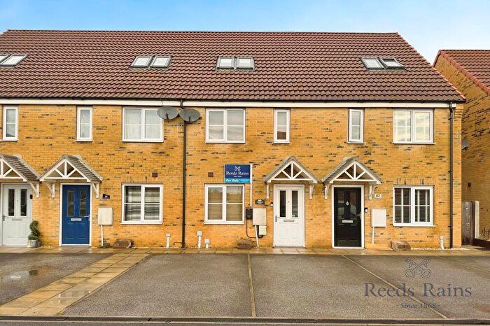 3 Bedroom Terraced House For Sale In Blackthorn Close, Selby, North Yorkshire, YO8