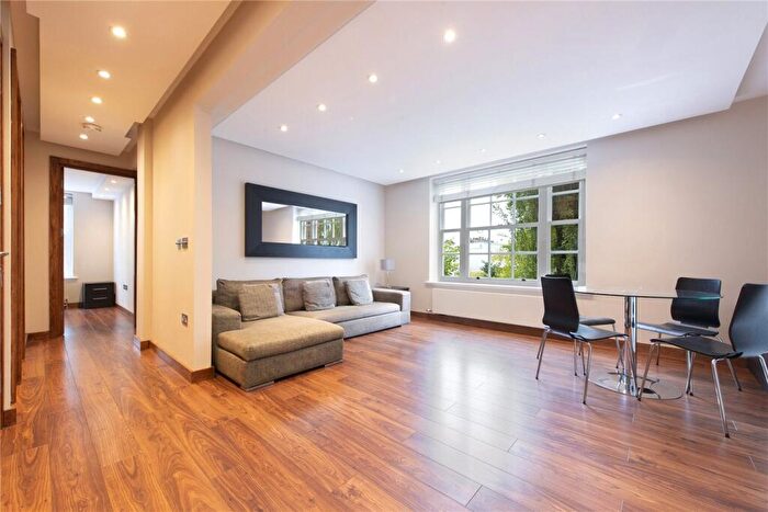 2 Bedroom Apartment To Rent In Manor Apartments, Abbey Road, St John's Wood, London, NW8