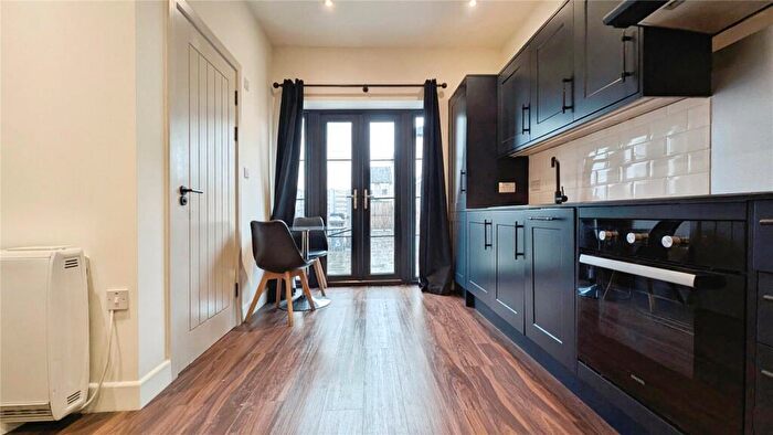 Studio To Rent In Leslie Park Road, Croydon, CR0