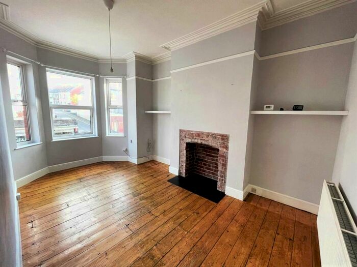 3 Bedroom Maisonette To Rent In Exeter Road, Exmouth EX8