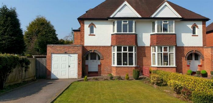 3 Bedroom House To Rent In Heaton Road, Solihull, B91