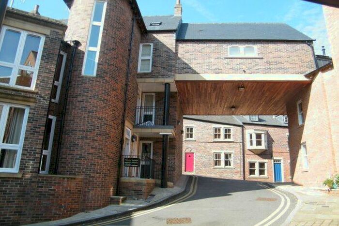 2 Bedroom Flat To Rent In St. Helens House, Durham, DH1