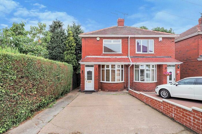 2 Bedroom Semi-Detached House To Rent In St. Hilda Avenue, Barnsley, South Yorkshire, S70