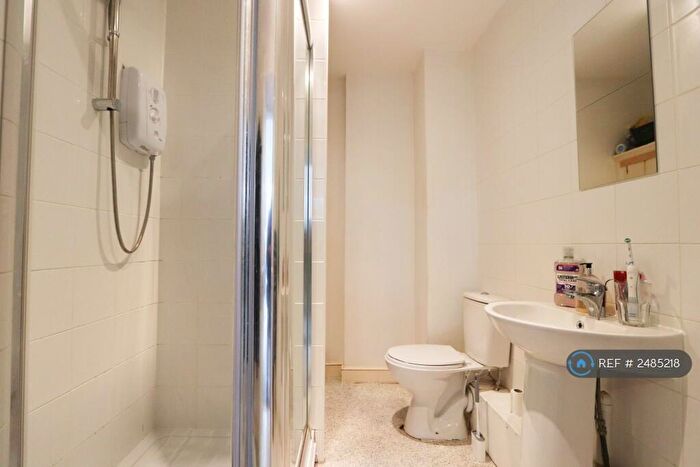 Studio To Rent In Berkeley Square, Bristol, BS8