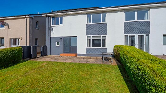 4 Bedroom Semi-Detached House For Sale In Quarry Knowe, Rhu, G84