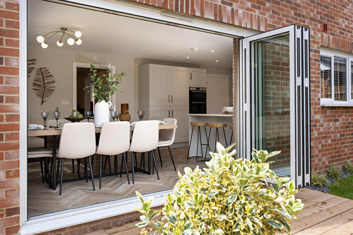 4 Bedroom Detached House For Sale In Tewkesbury Road, Twigworth, GL2