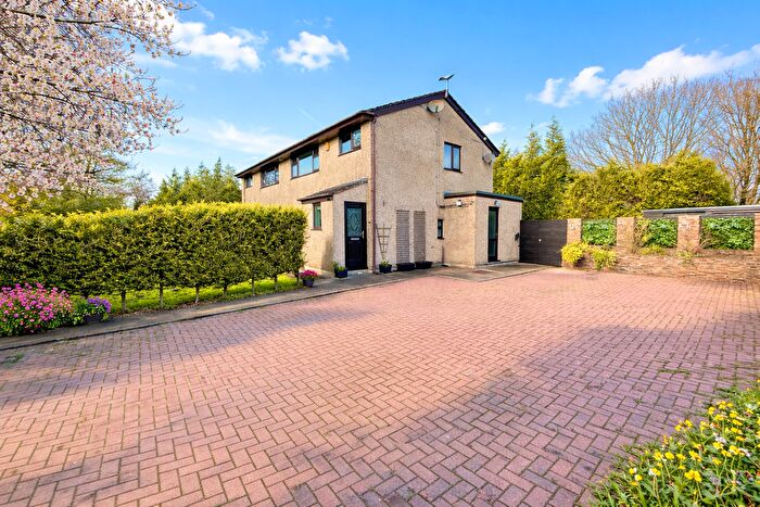 6 Bedroom Detached House For Sale In Farm View, Lancaster | Heated Swimming Pool, LA1