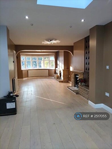 5 Bedroom Detached House To Rent In Okehampton Crescent, Welling, DA16
