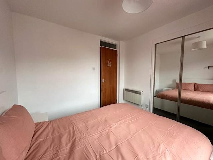 2 Bedroom Flat To Rent In Spring Garden, Aberdeen, AB25
