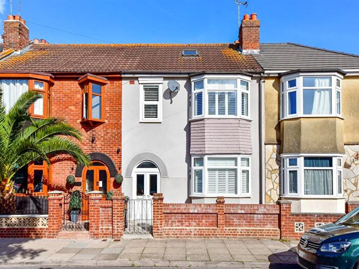 3 Bedroom Terraced House For Sale In Hewett Road, Portsmouth, Hampshire, PO2