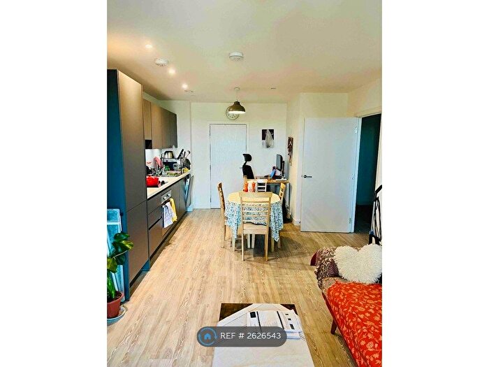 1 Bedroom Flat To Rent In Thunderer Street, London, E13