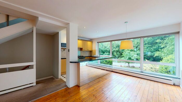 4 Bedroom Town House To Rent In Beckenham Place Park, Beckenham, Kent, BR3