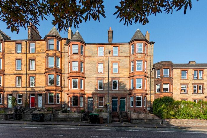 3 Bedroom Flat To Rent In Dalkeith Road, Newington, Edinburgh, EH16